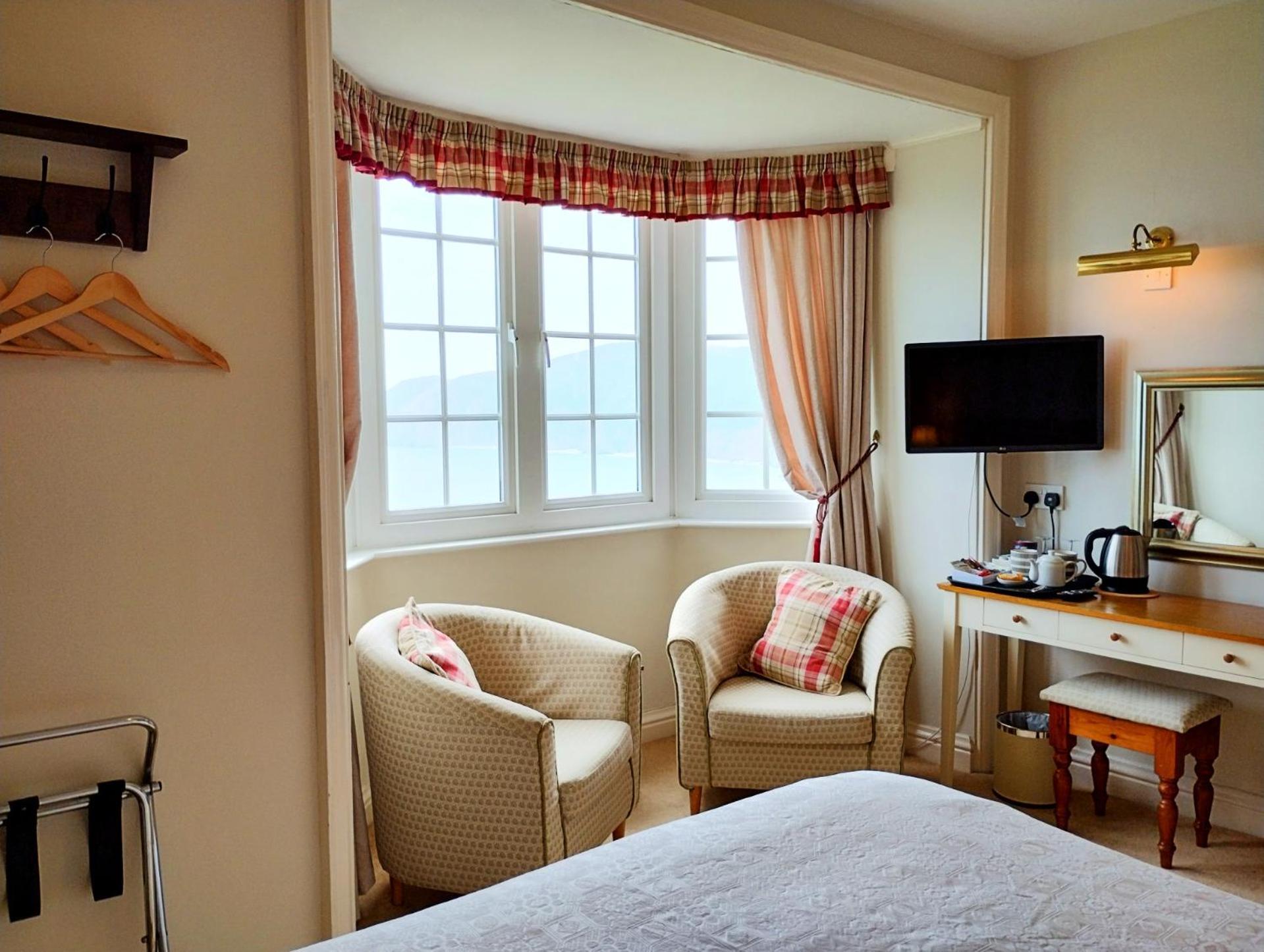 לינטון Chough'S Nest Hotel מראה חיצוני תמונה