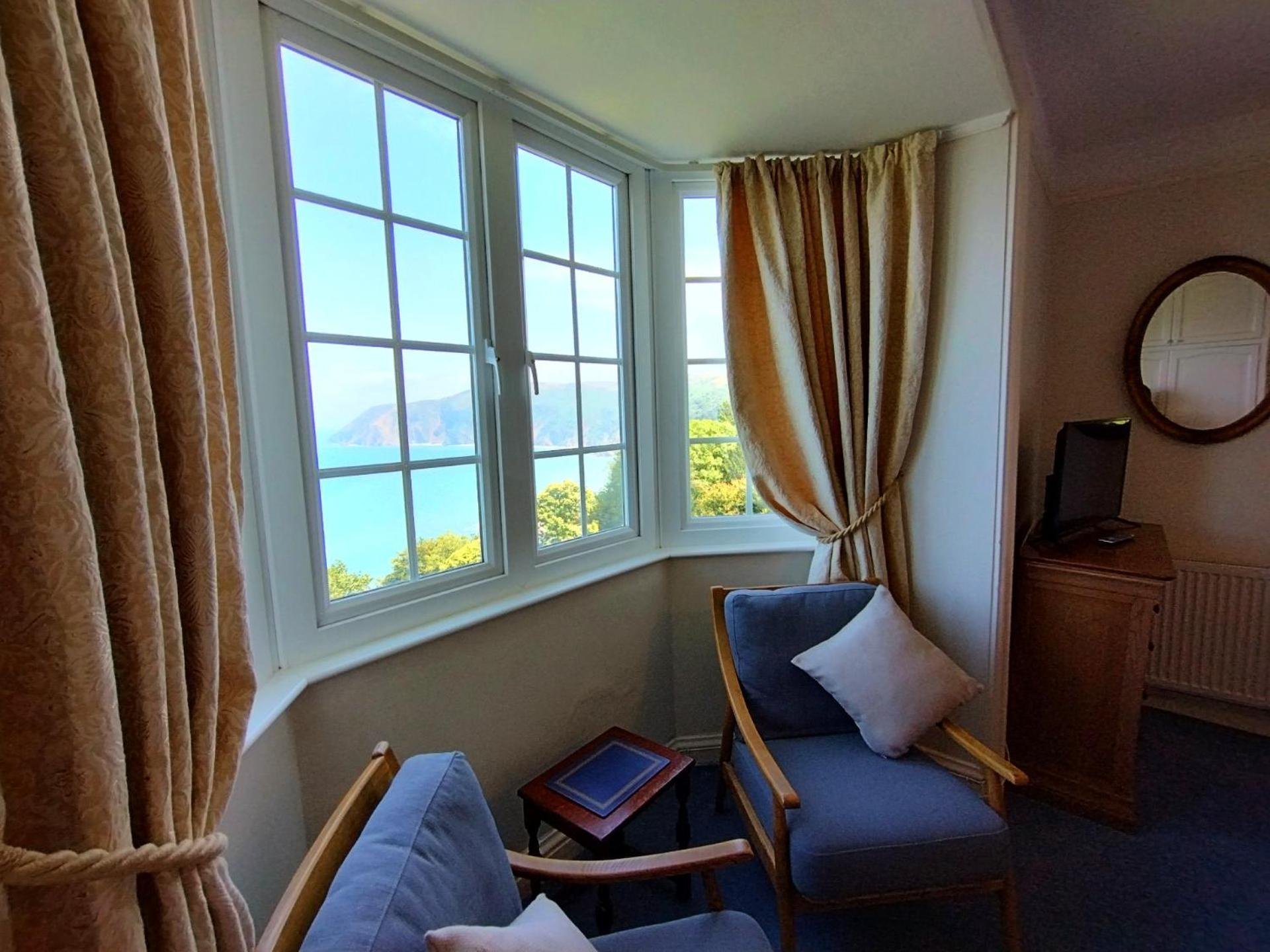 לינטון Chough'S Nest Hotel מראה חיצוני תמונה