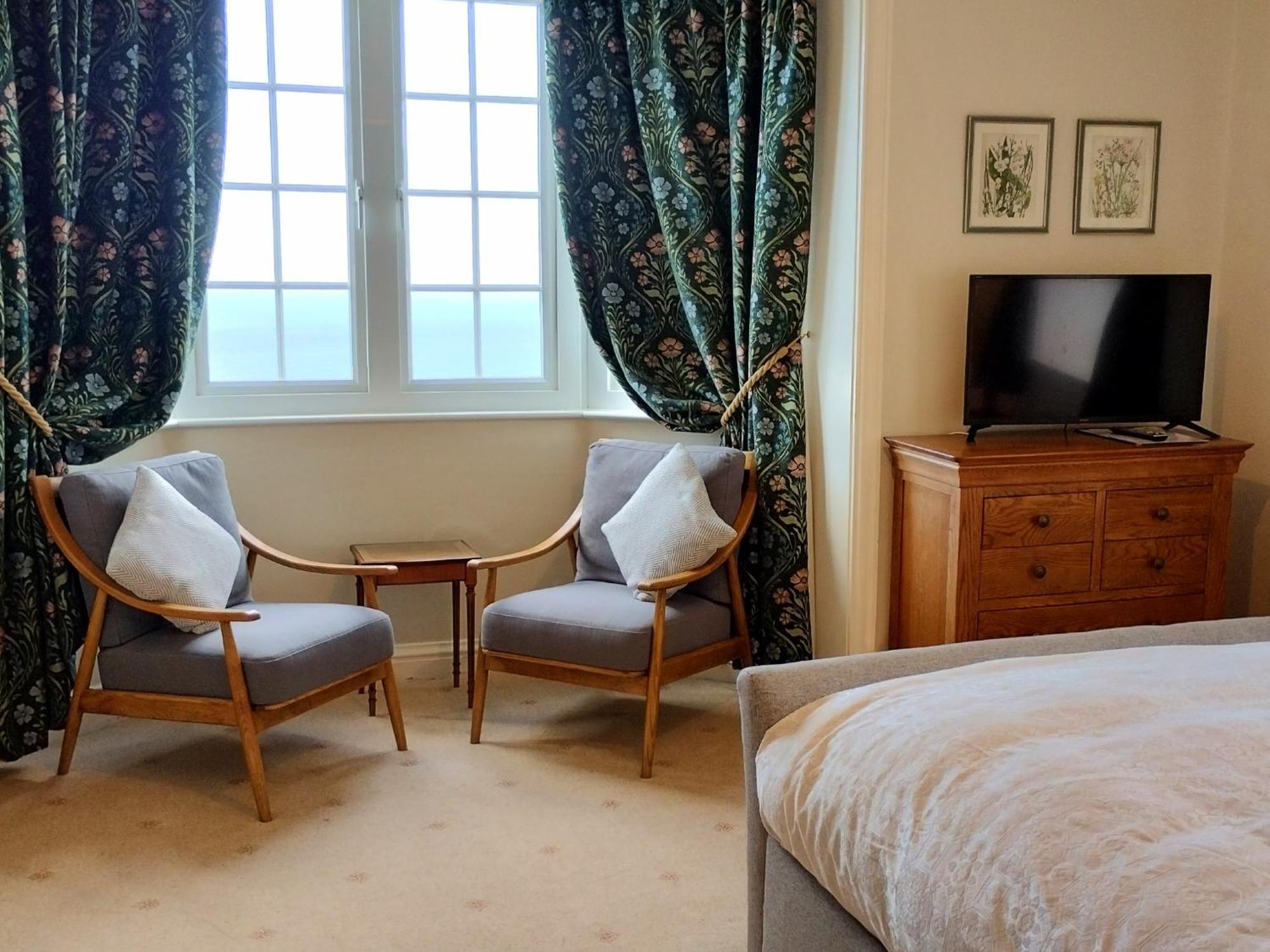 לינטון Chough'S Nest Hotel מראה חיצוני תמונה